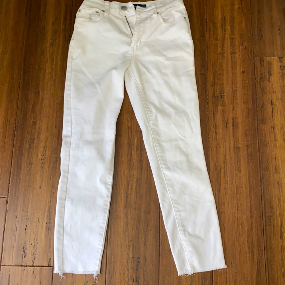 Aeropostale white skinny jeans